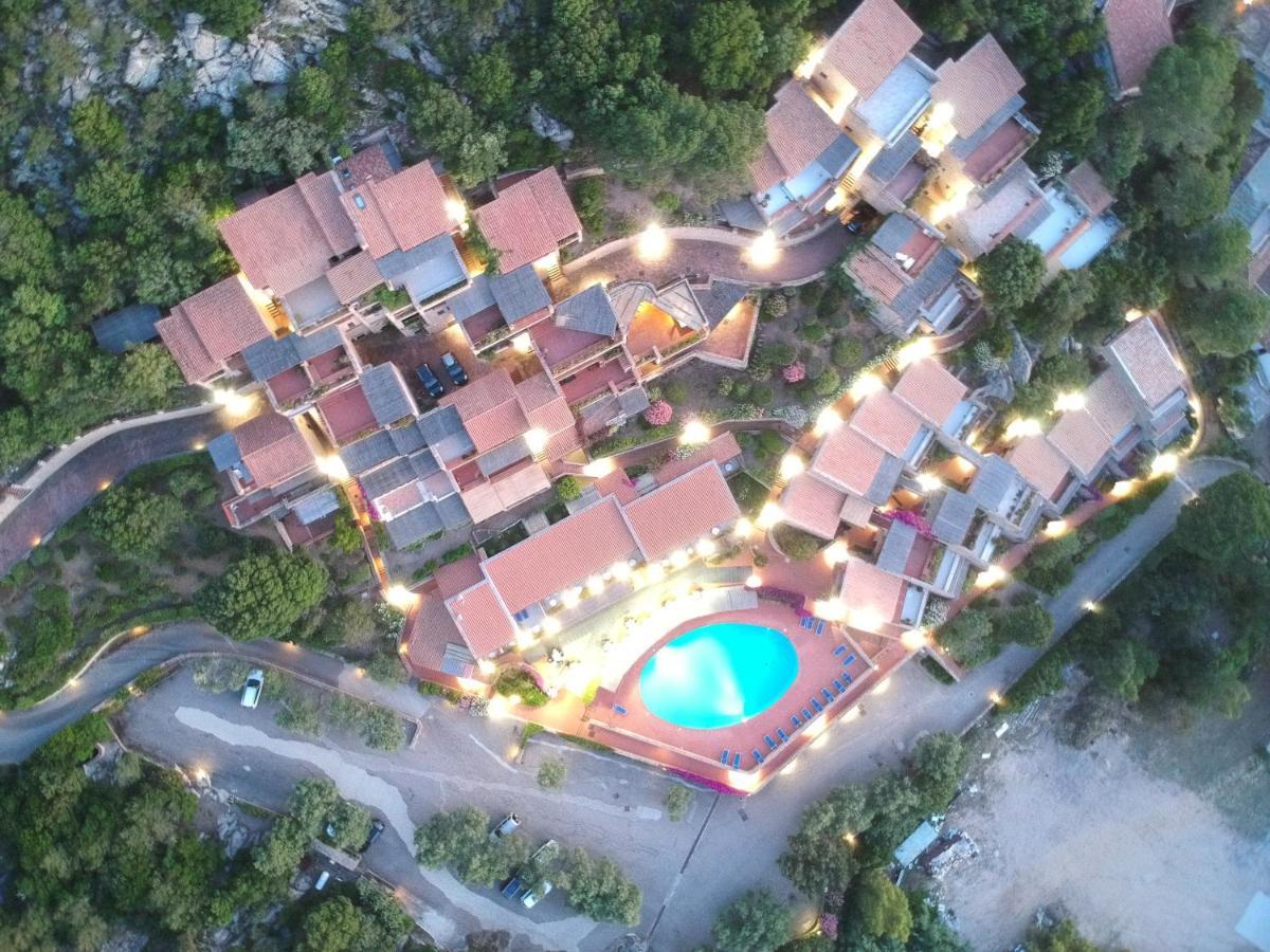 Hotel Olimpia Baja Sardinia Luaran gambar