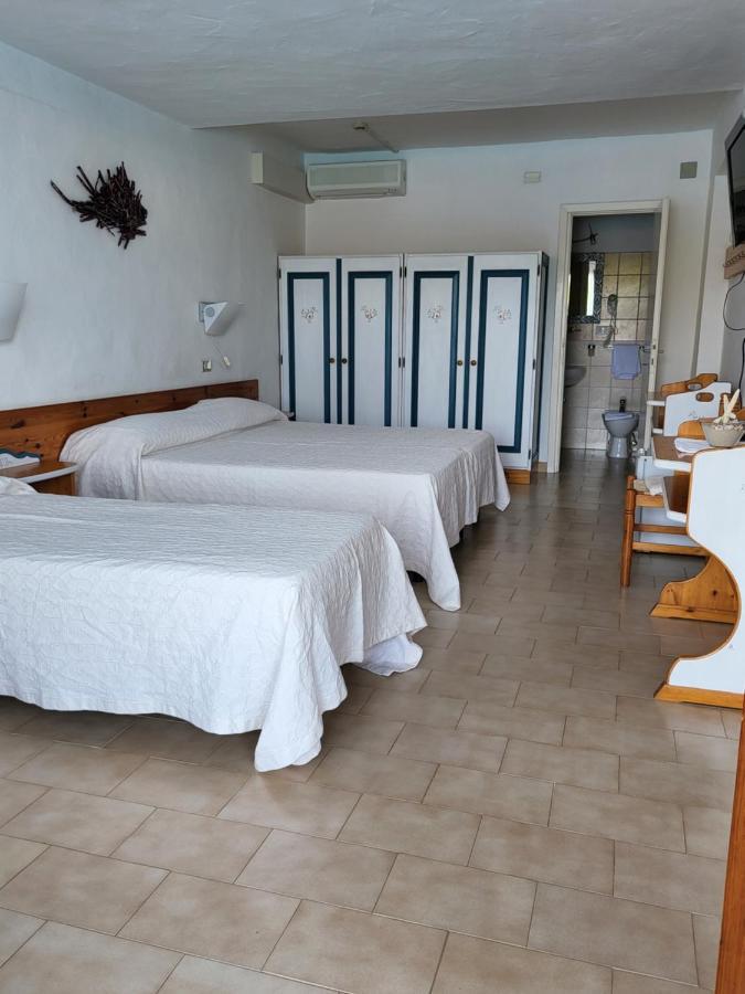 Hotel Olimpia Baja Sardinia Luaran gambar