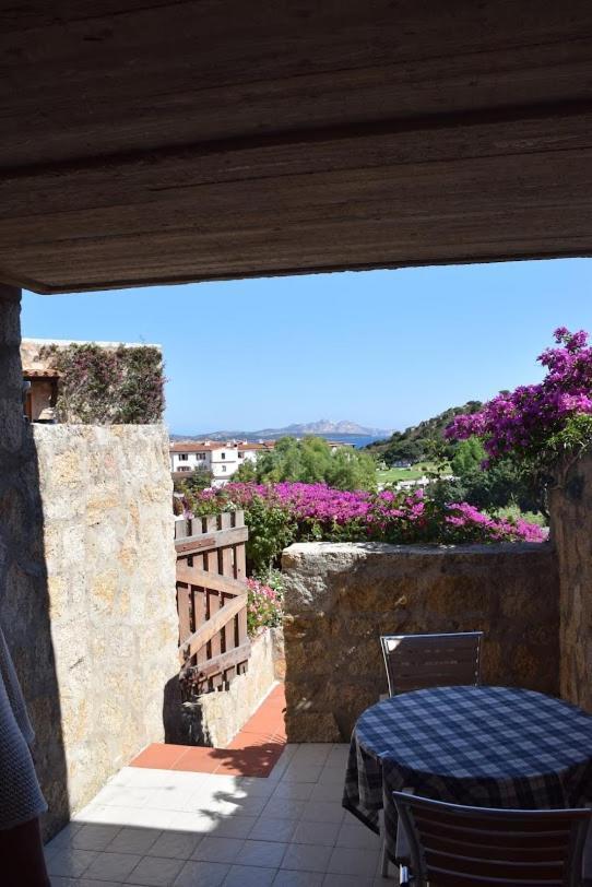 Hotel Olimpia Baja Sardinia Luaran gambar