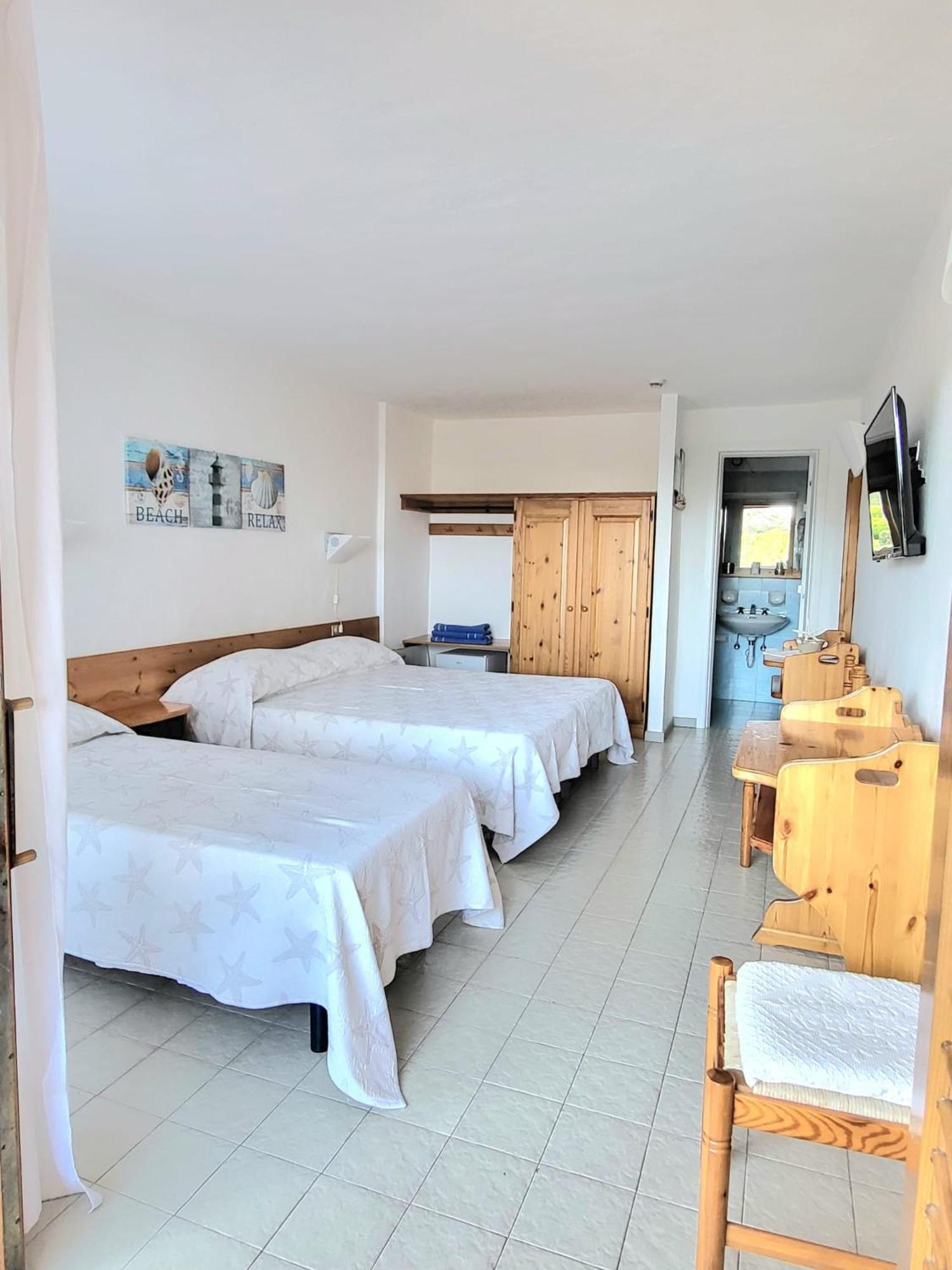 Hotel Olimpia Baja Sardinia Luaran gambar